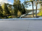 Blick von Terrasse - Modern saniertes Mehrfamilienhaus am Wasser